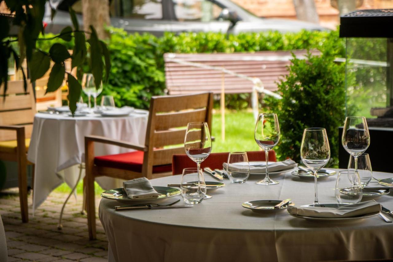 Hotel Echaurren Relais & Chateaux เอซกาไรย์ ภายนอก รูปภาพ